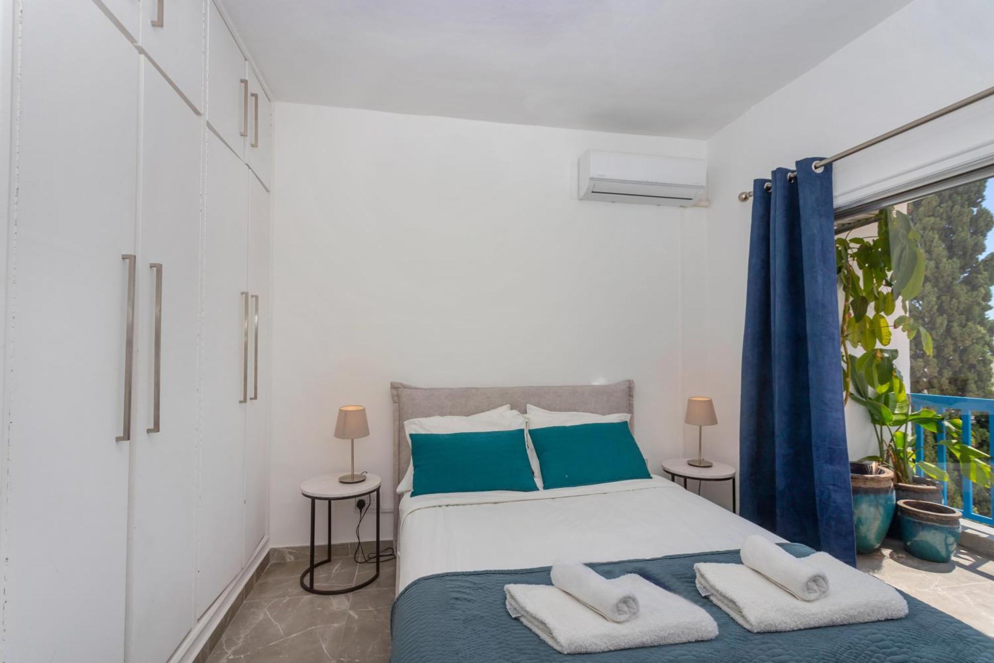 White Arches Apt #2 By Trulycyprus Apartment Limassol Ngoại thất bức ảnh